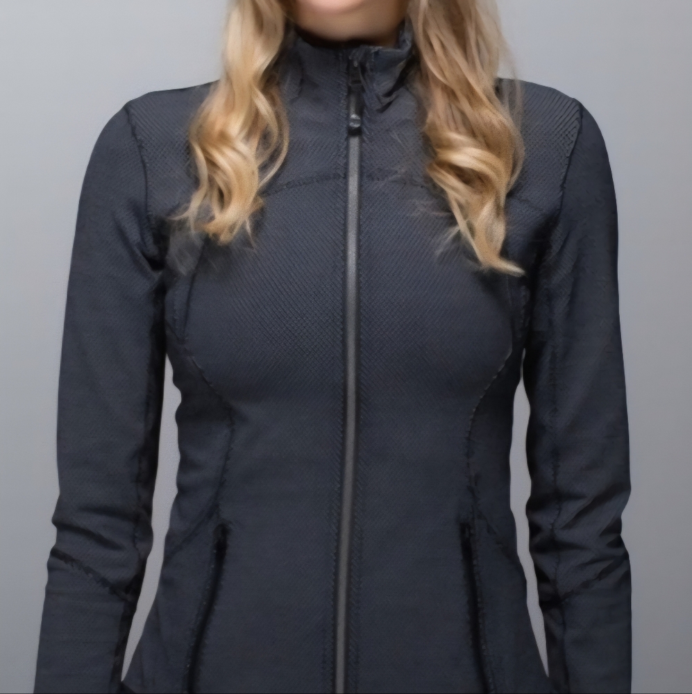 Lululemon Forme Women's Black & White Jacket 6